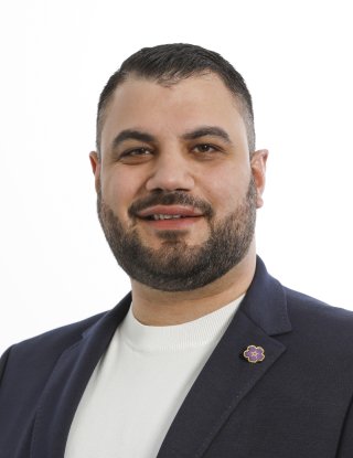 Portretfoto van Robin Gelici