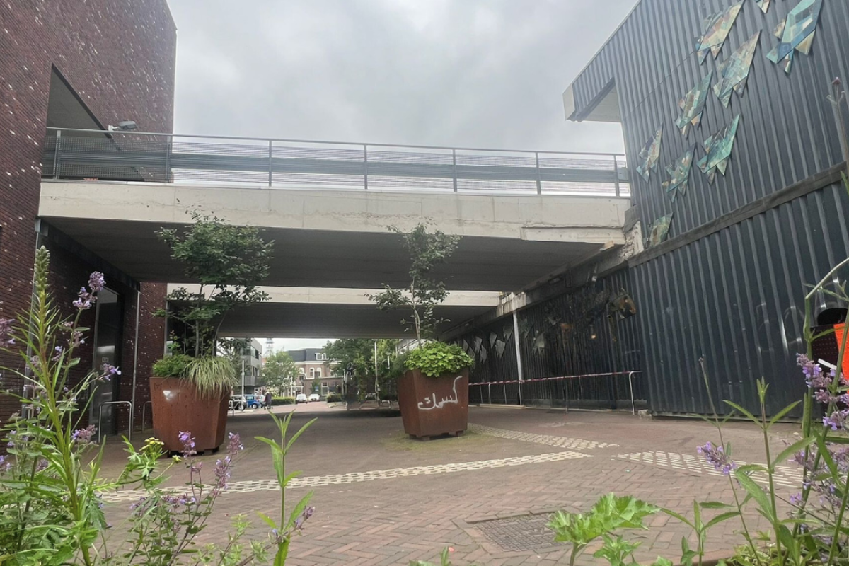 Een foto van het aangezicht op de fly over van het Havenblok